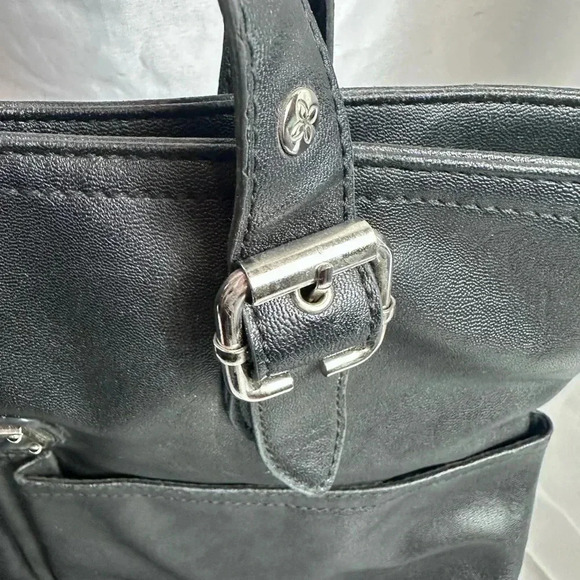 Relic black leather shoulder bag with two pockets on front - Picture 7 of 11